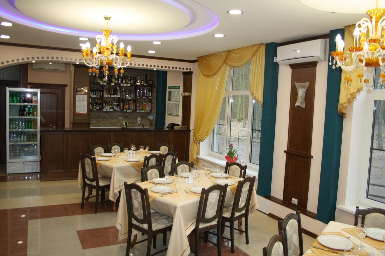 Belovezhskaya Pushcha Hotel Complex Zharkovshina Exterior foto